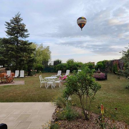 Montreuil-en-Touraine La Maison Genevier - Chambre Doreline מראה חיצוני תמונה
