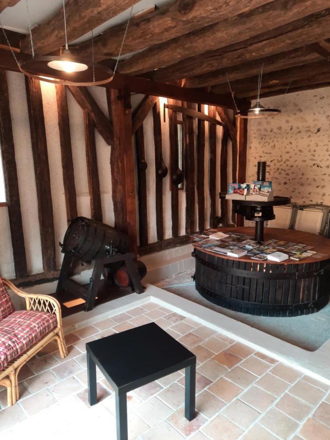 Montreuil-en-Touraine La Maison Genevier - Chambre Doreline מראה חיצוני תמונה